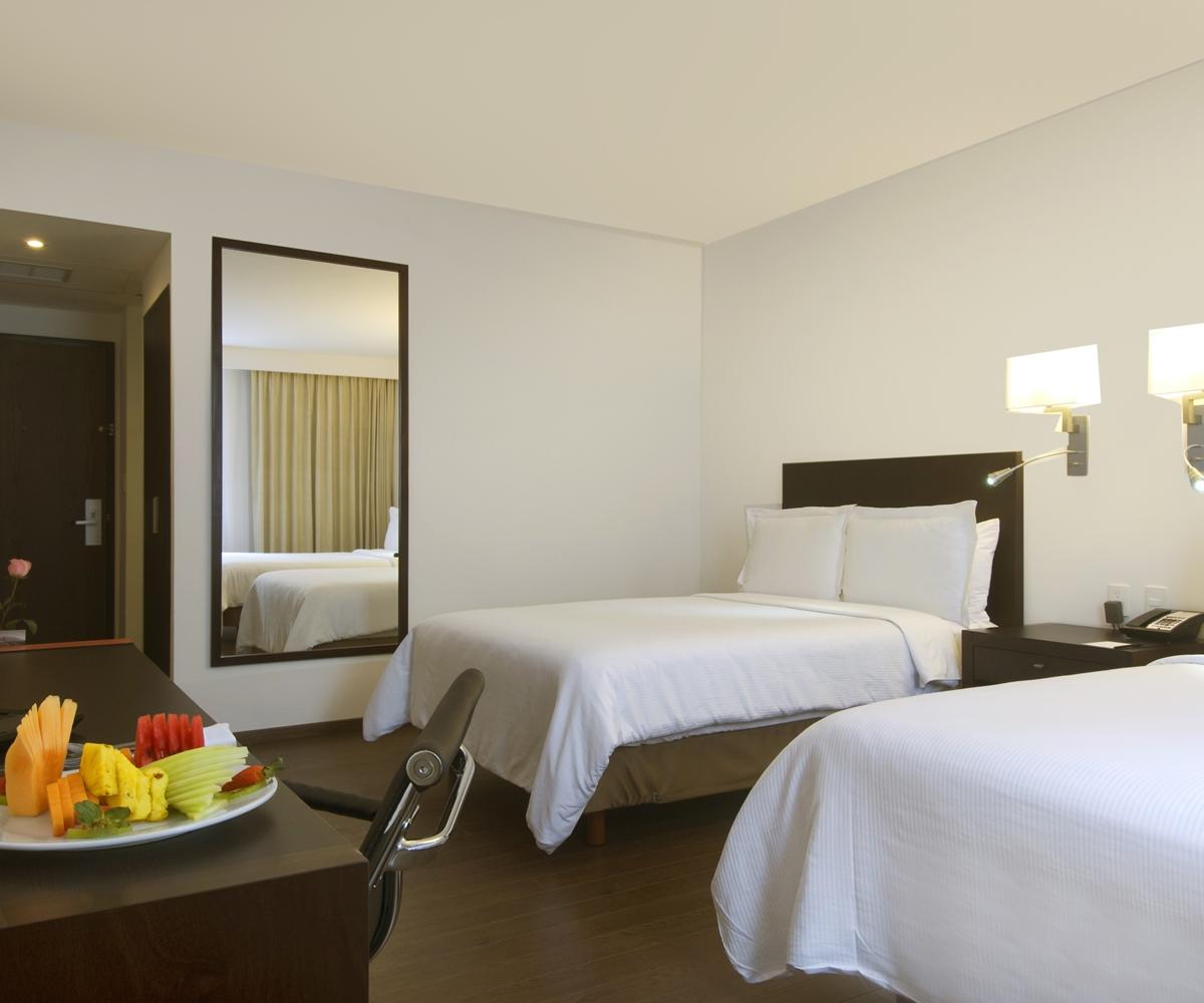 מקסיקו סיטי Fiesta Inn Insurgentes Sur מראה חיצוני תמונה